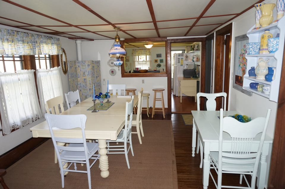 Spacious Dining Room