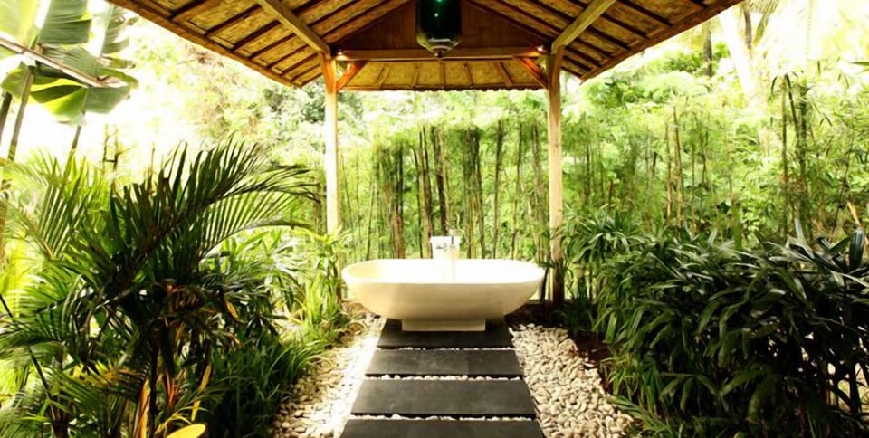 Traditional Joglo 2Bdrm Villa by Ocean