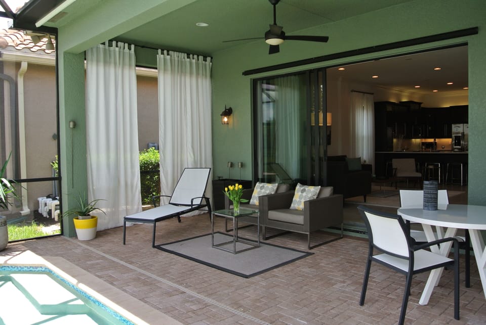Pool deck