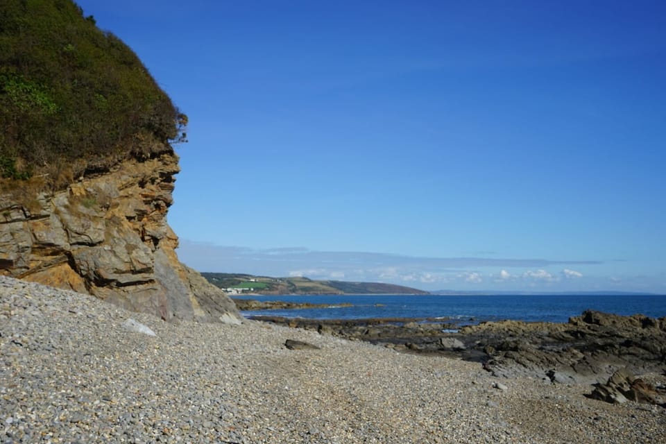 Sea Views, Direct Access to Beach