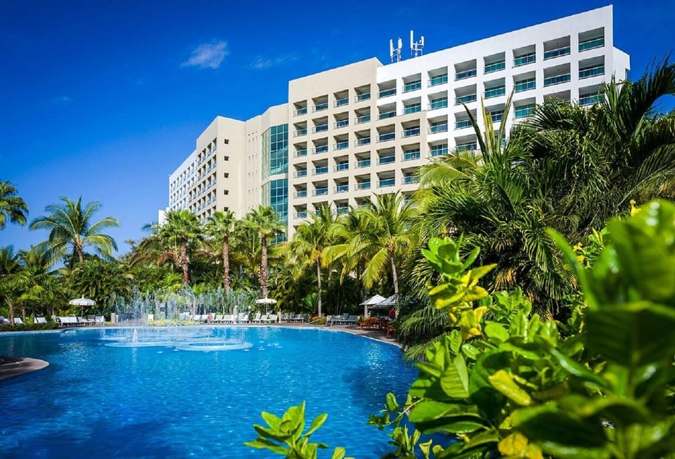 Mayan Palace Resort