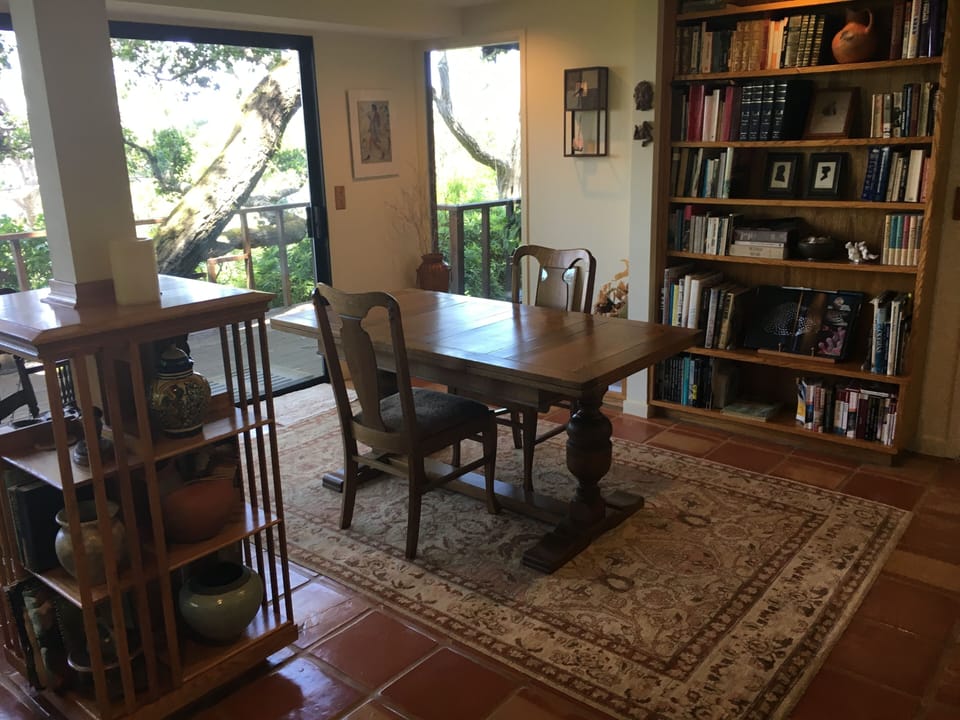 alternate view living room