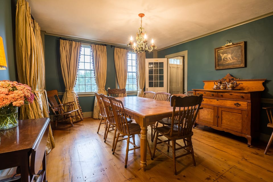 Apple Knoll Inn at Weston, Vermont 6BR