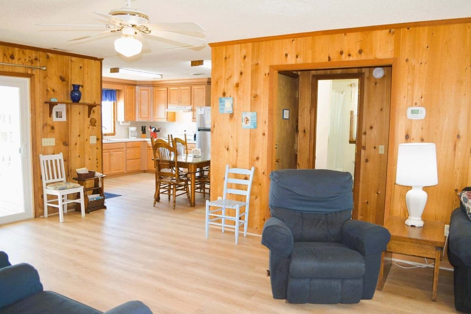 Living Area Into Dining Area