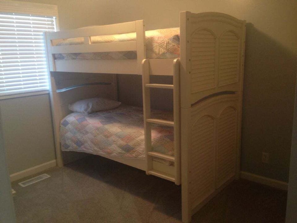 Bunk Room