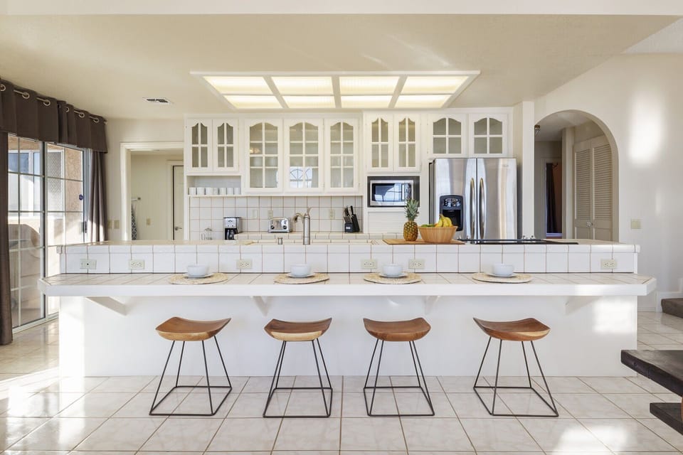 Gourmet kitchen