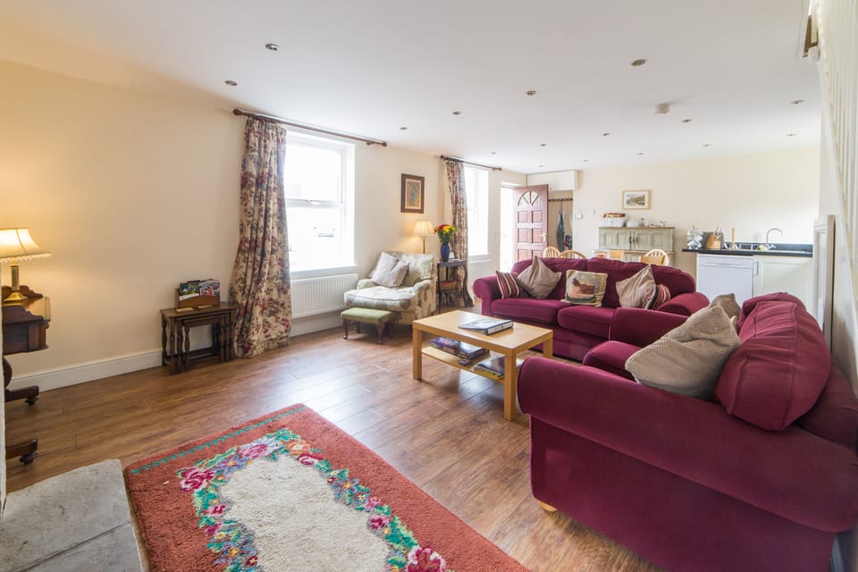Riding Cottage has a relaxed spacious open plan country style