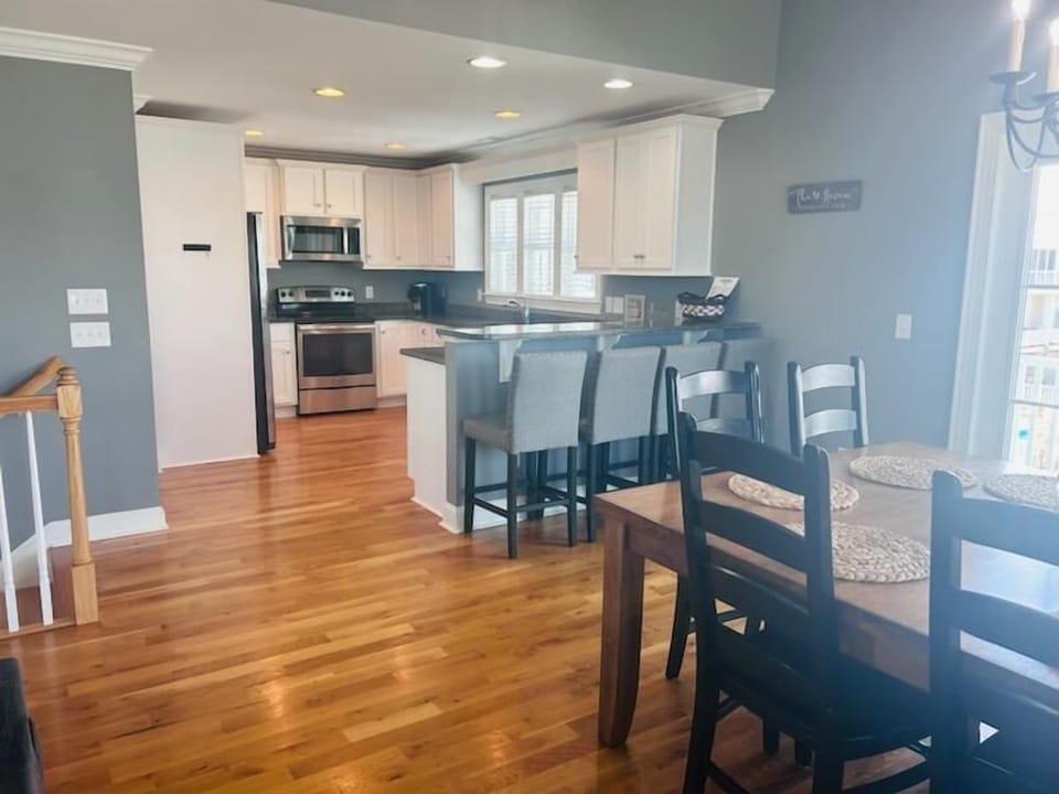 Kitchen 4