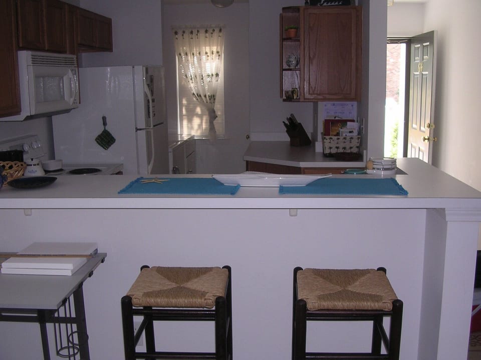 Breakfast bar