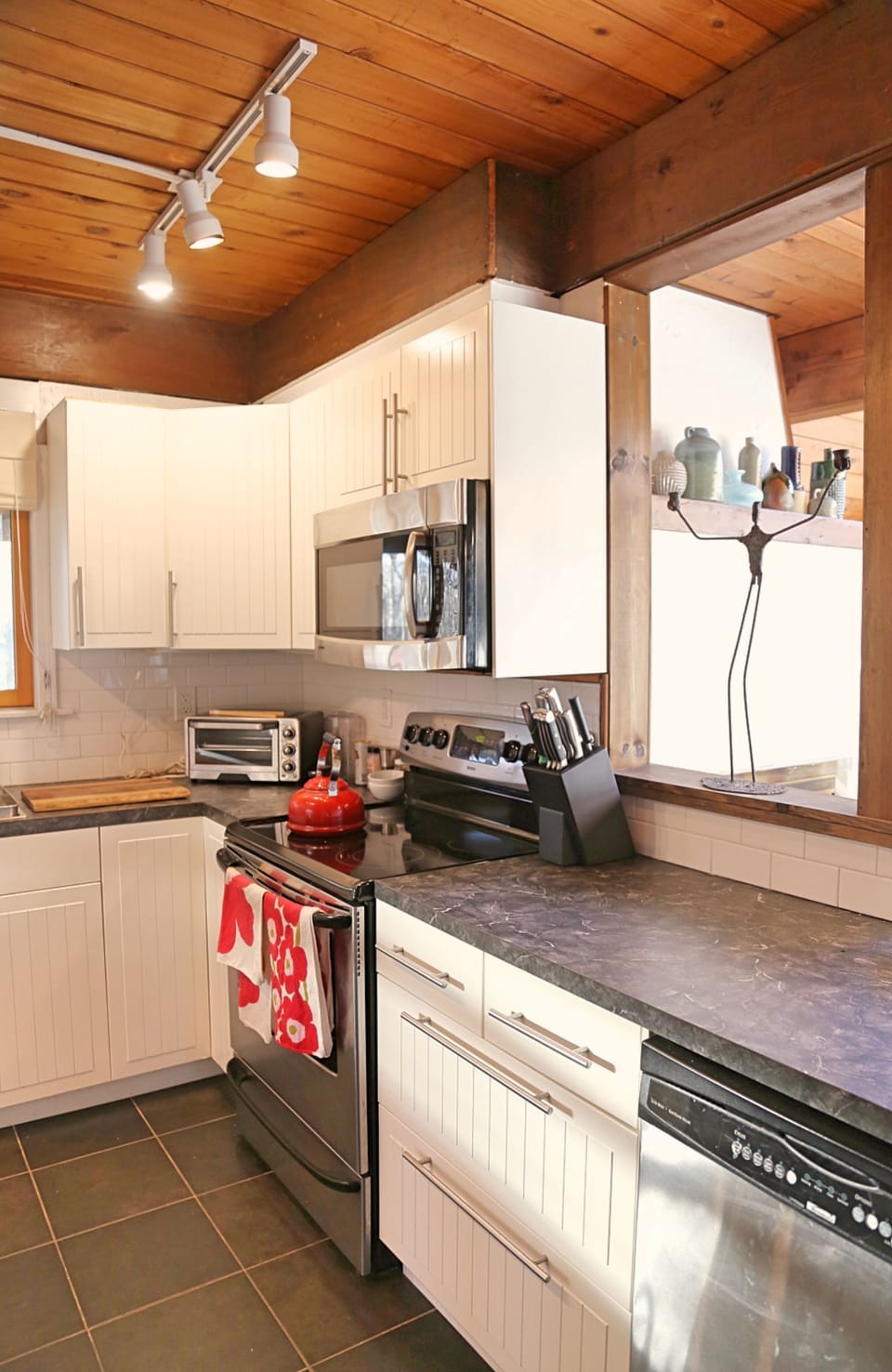All stainless steel appliances