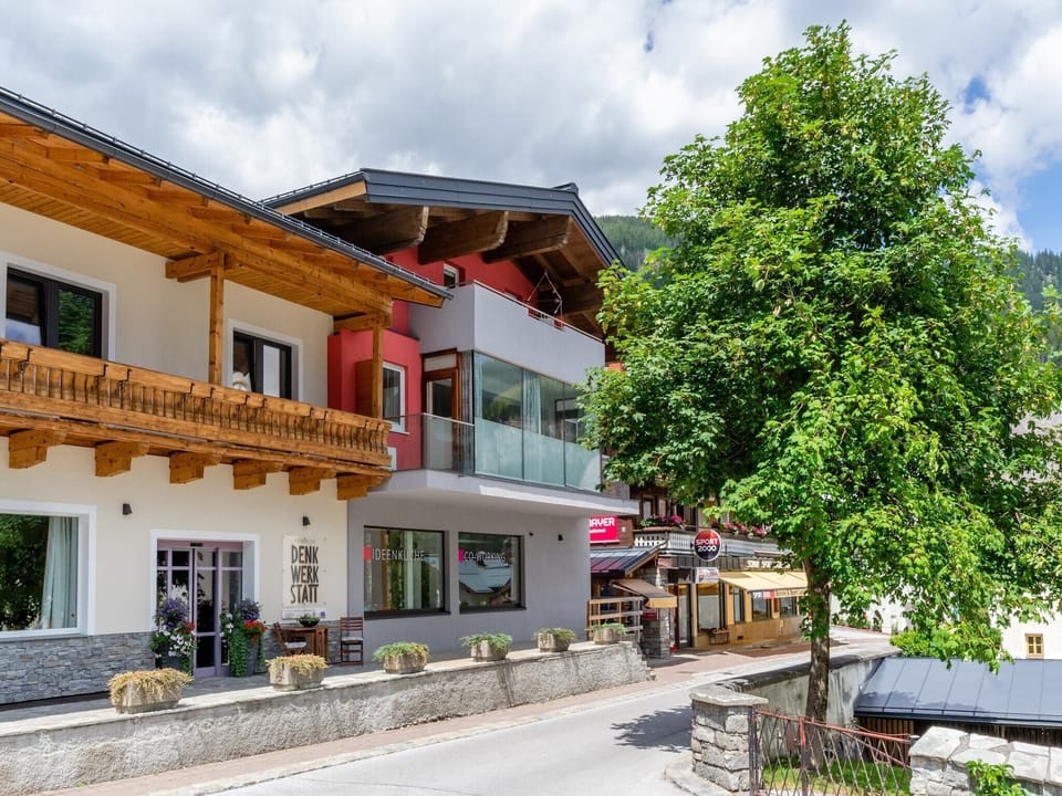 Holiday Home Exterior [summer]
