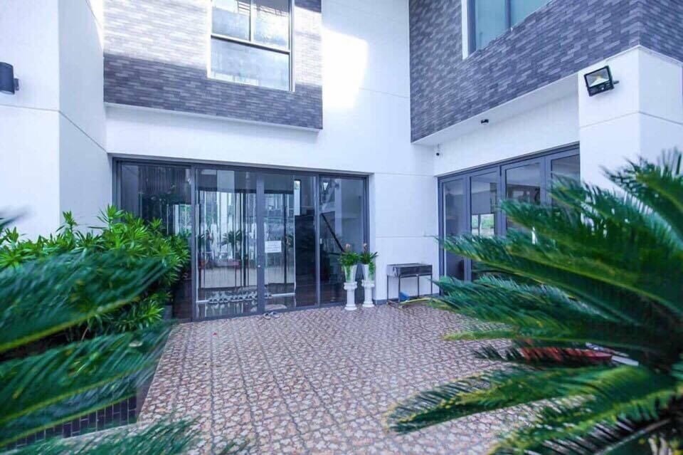 12 cute clean and nice Villa in Vung Tau