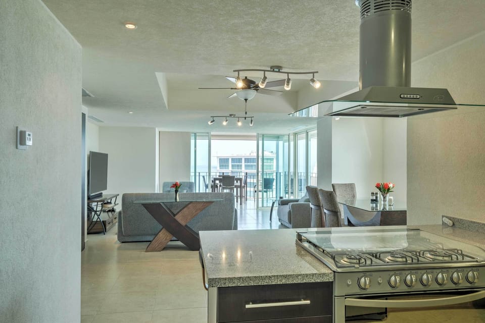 Cook up your favorite meals while enjoying the views!