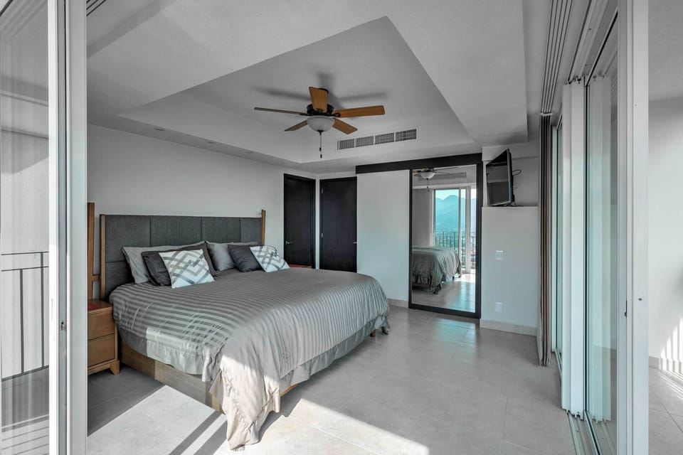 Plush top King size bed to stretch out on after long day at the beach.