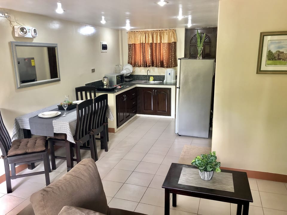 Pal-Watson Apartments 3