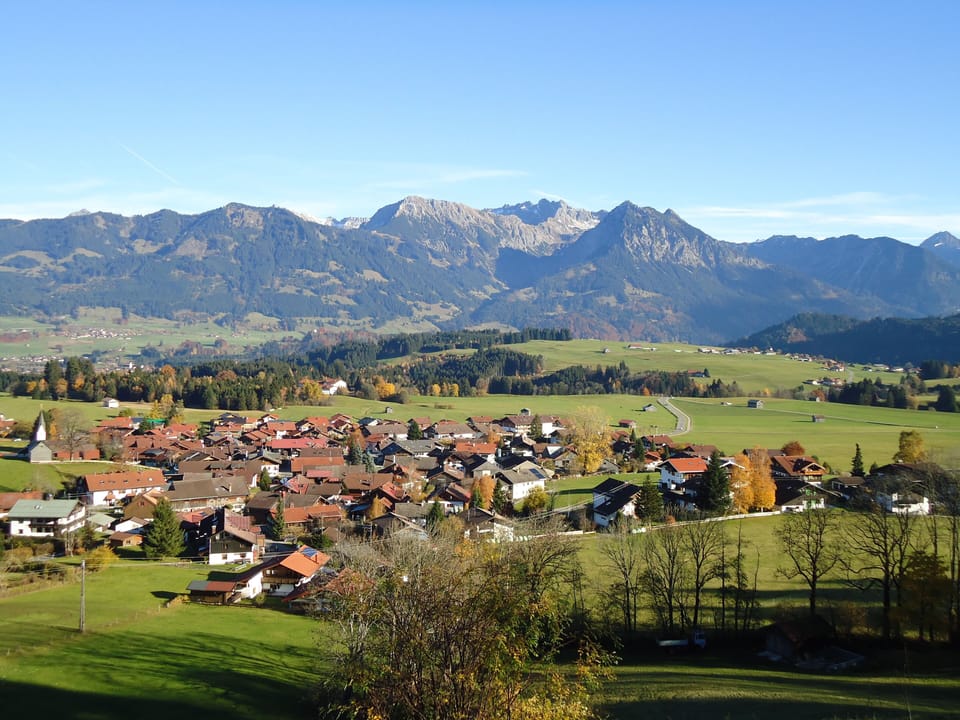 Super view of the mountains from the south and east balcony Apartment in Oberstdorf