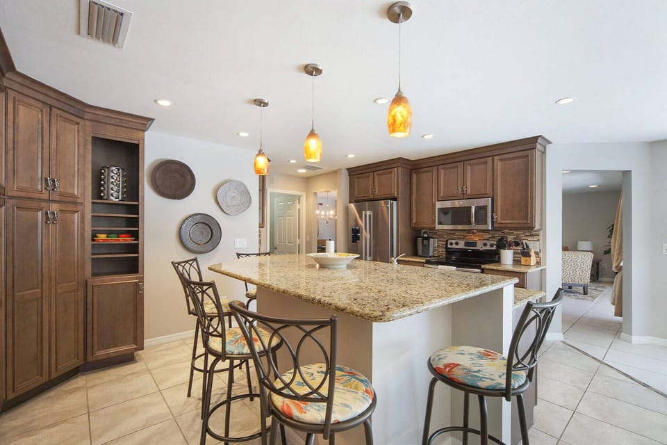 Island kitchen for get togethers while preparing dinner 