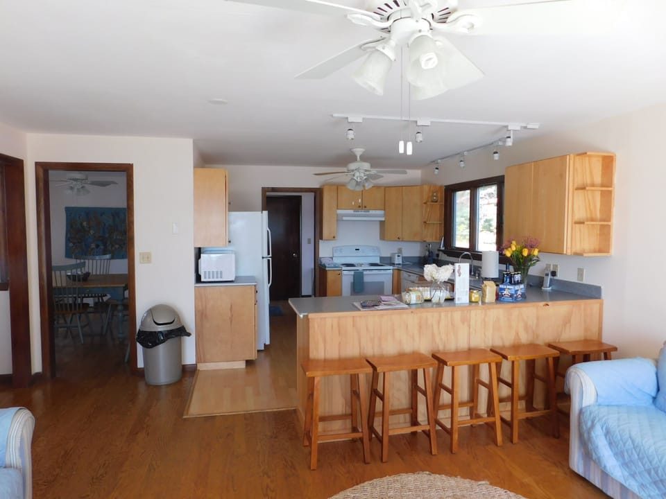 Looking from water side into kitchen
