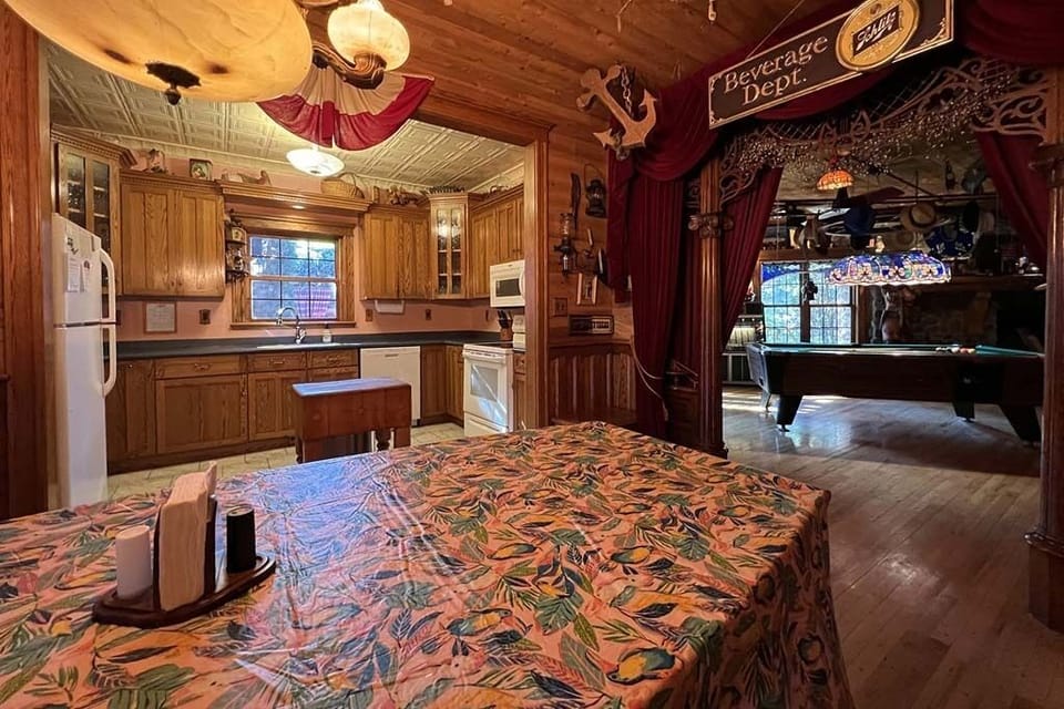 Main Hall Dining and entrance to Game Room