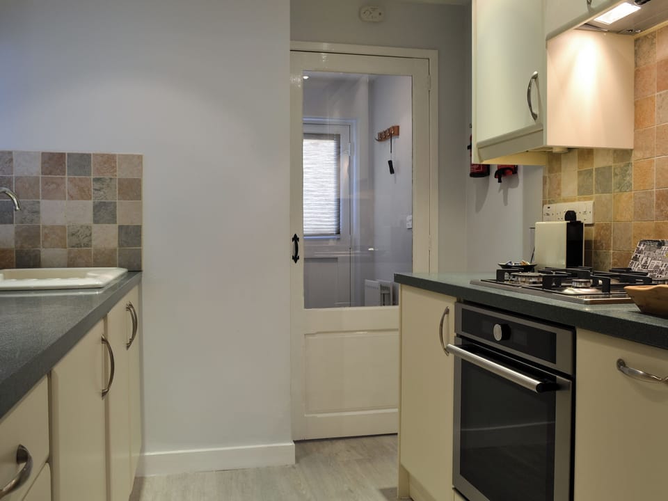 Kitchen | Lower Sycamore Cottage - Sycamore Cottages, Ambleside