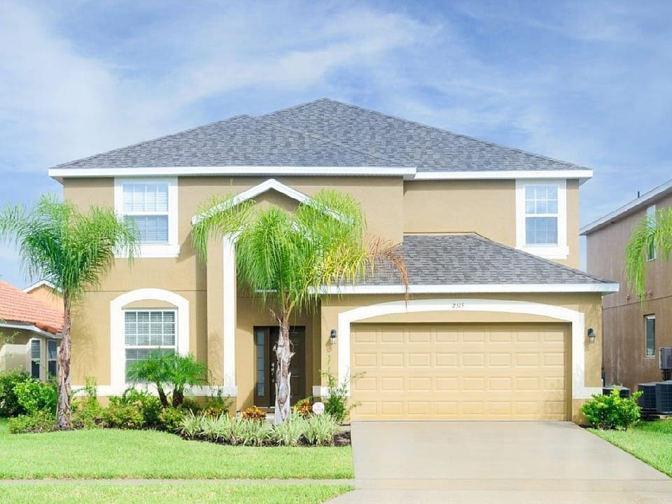 6 Bedroom Single Family Home pool and Game Room