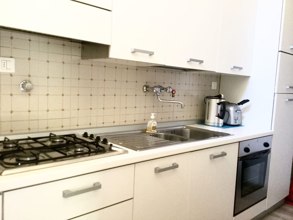 Separate kitchen very well equipped