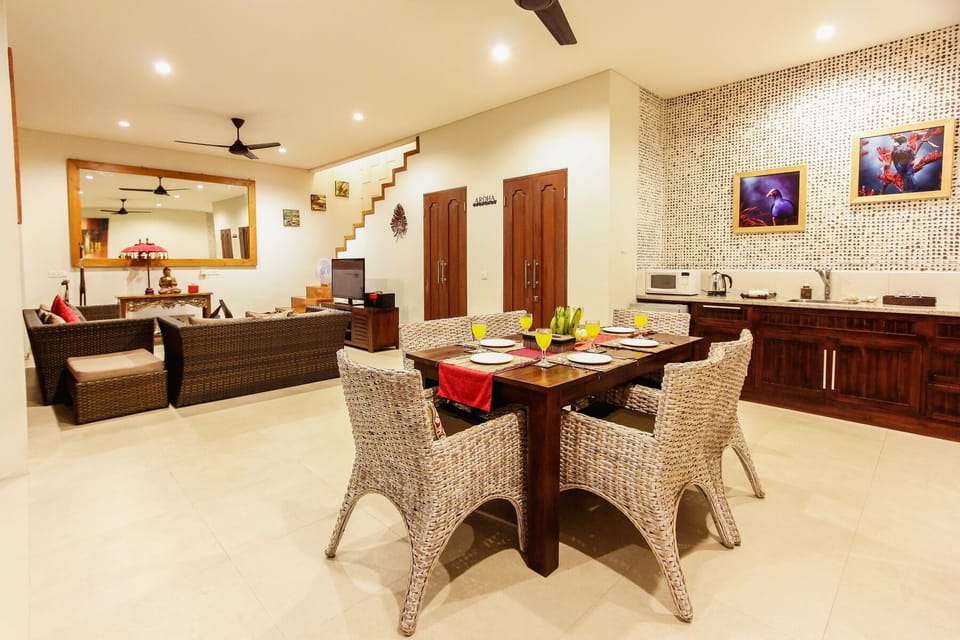 Double Units A, 2Bedroom Villa in Legian
