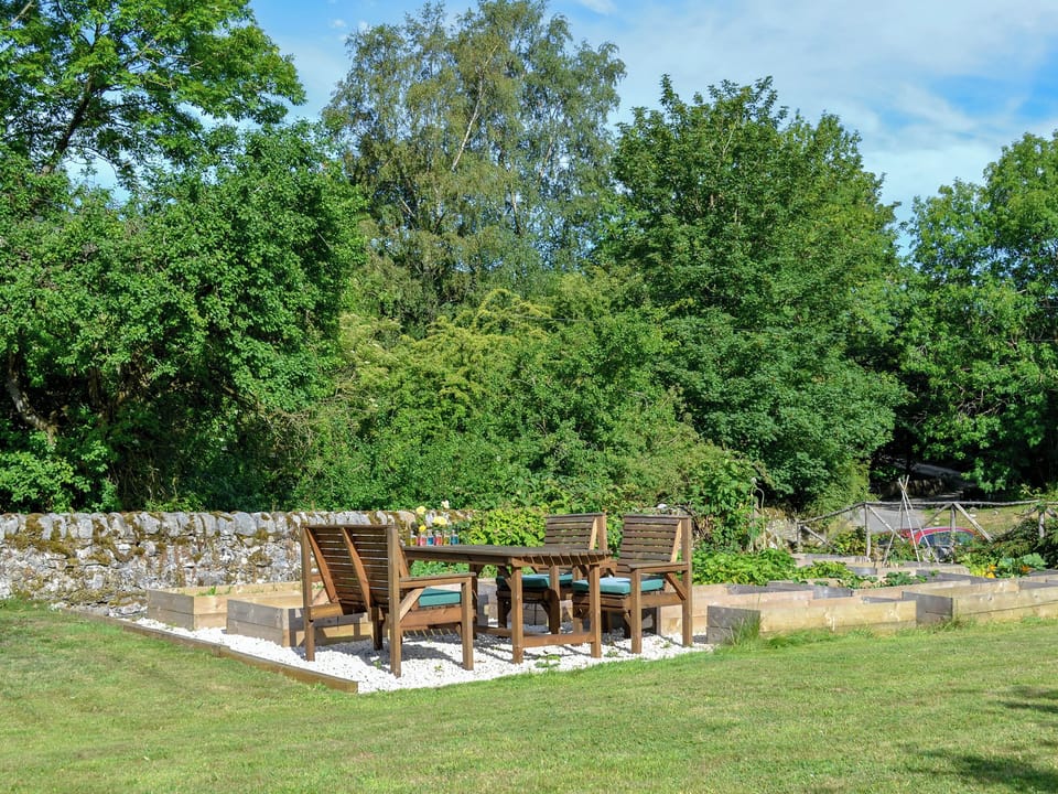 Large lawned garden | Wellside Cottage, Starbotton, near Kettlewell
