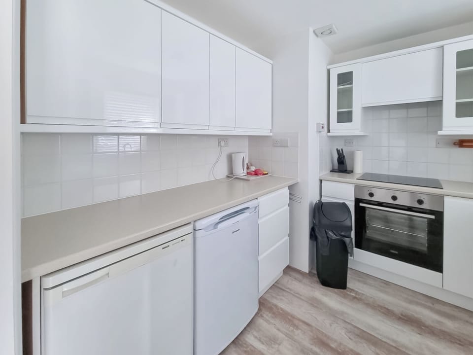 Kitchen | The Cottage at Boscobel, Brockenhurst