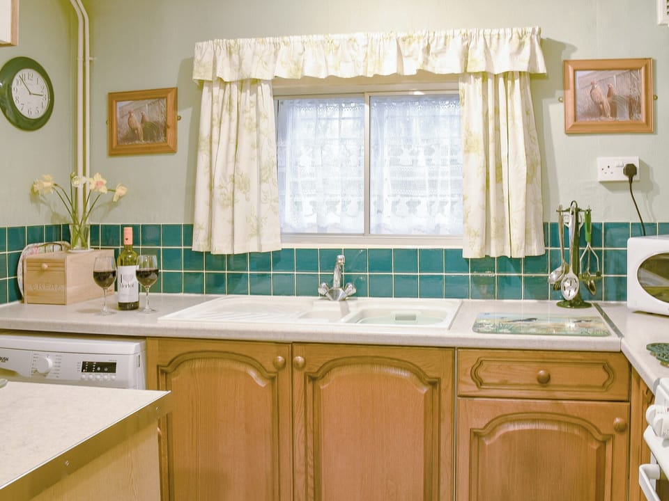 Kitchen | Woodbine Cottage, Ludham