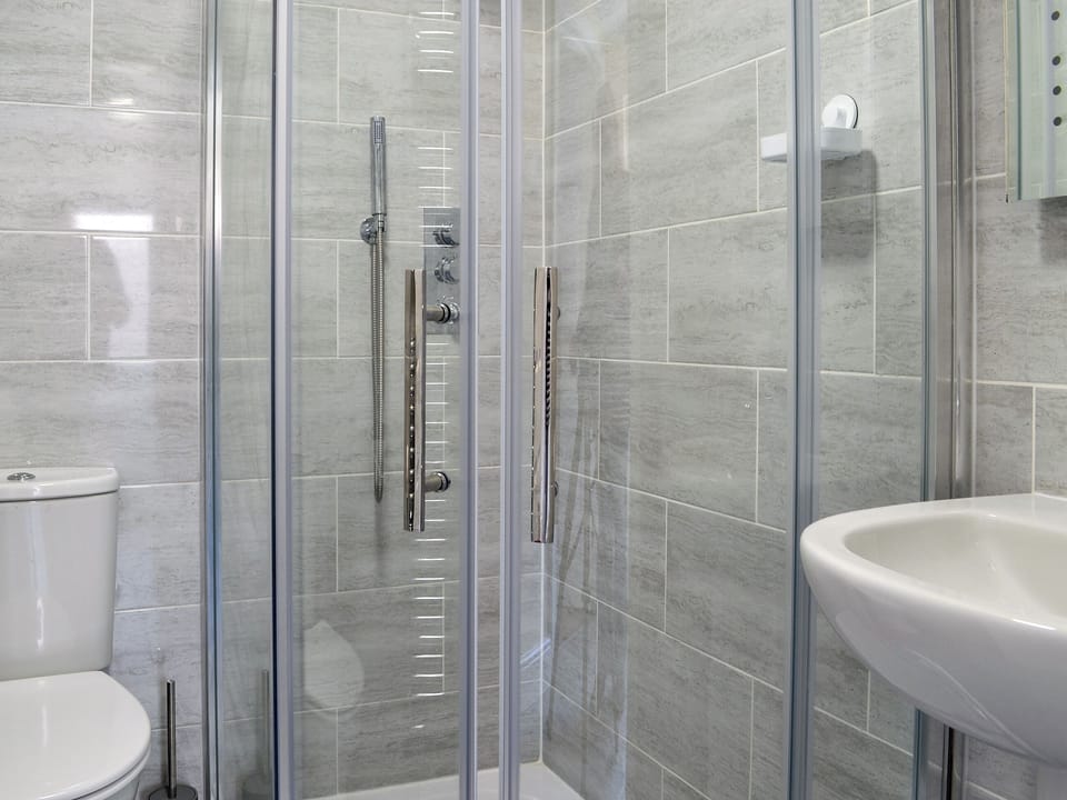Shower room | The Hideaway, Sheringham