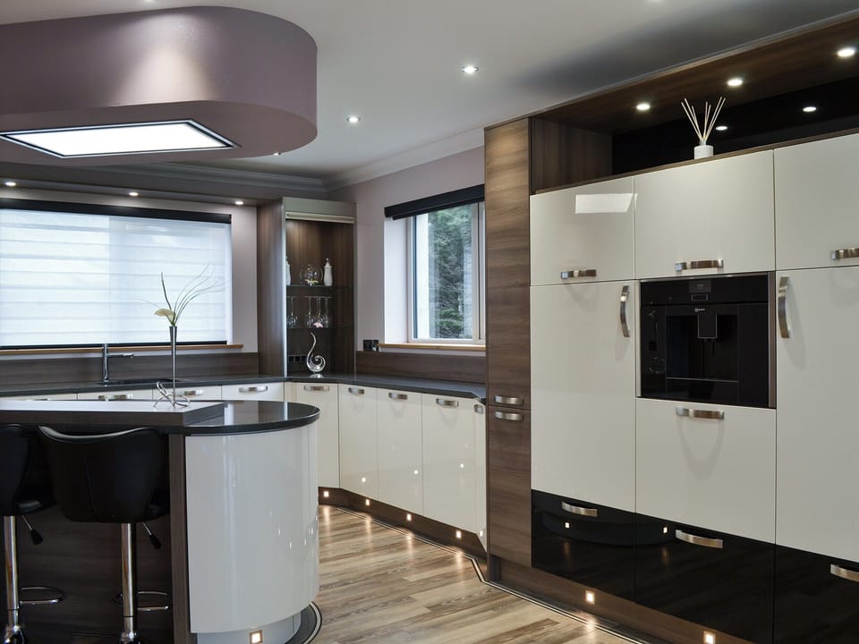 Well equipped modern kitchen | Skipper&rsquo;s Retreat, Clachan Sands, Isle of North Uist