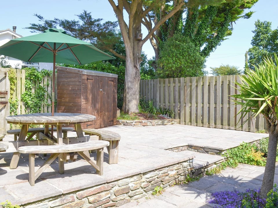 Enclosed courtyard with outdoor furniture | Number Five, St Minver, near Rock