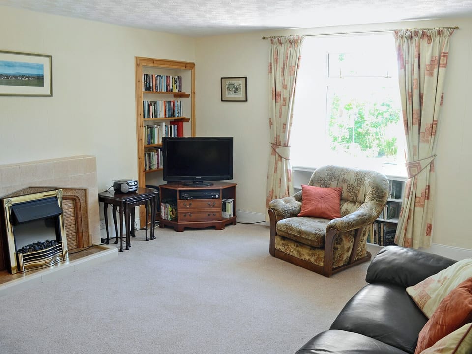 Bright and spacious living room | Old Midoxgate Farmhouse, Midoxgate, near Tain