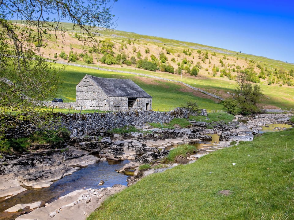 Surrounding area | Rosemount Cottage, Salterforth, near Barnoldswick