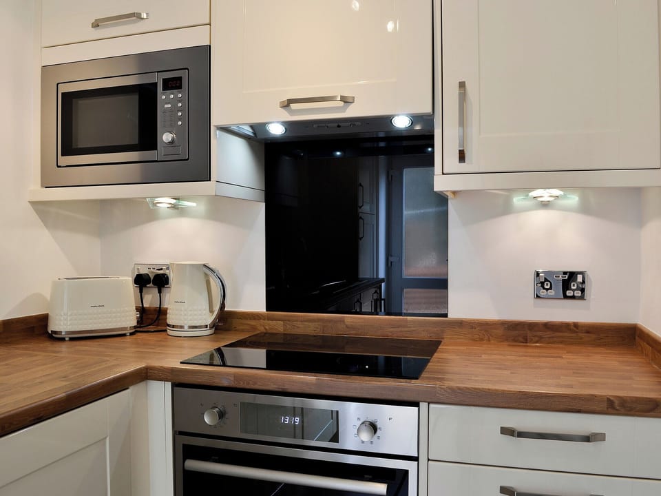 Well appointed kitchen | Ghillie Cottage, Cockermouth