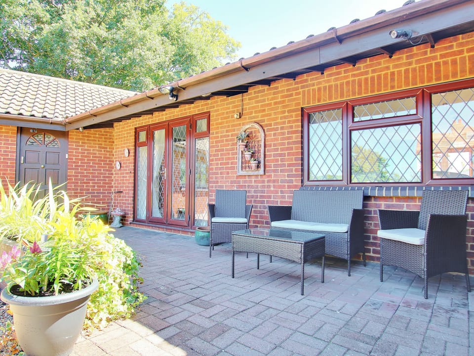 Patio area with outdoor seating | Irenic Lodge - Irenic Lodges, Hamble