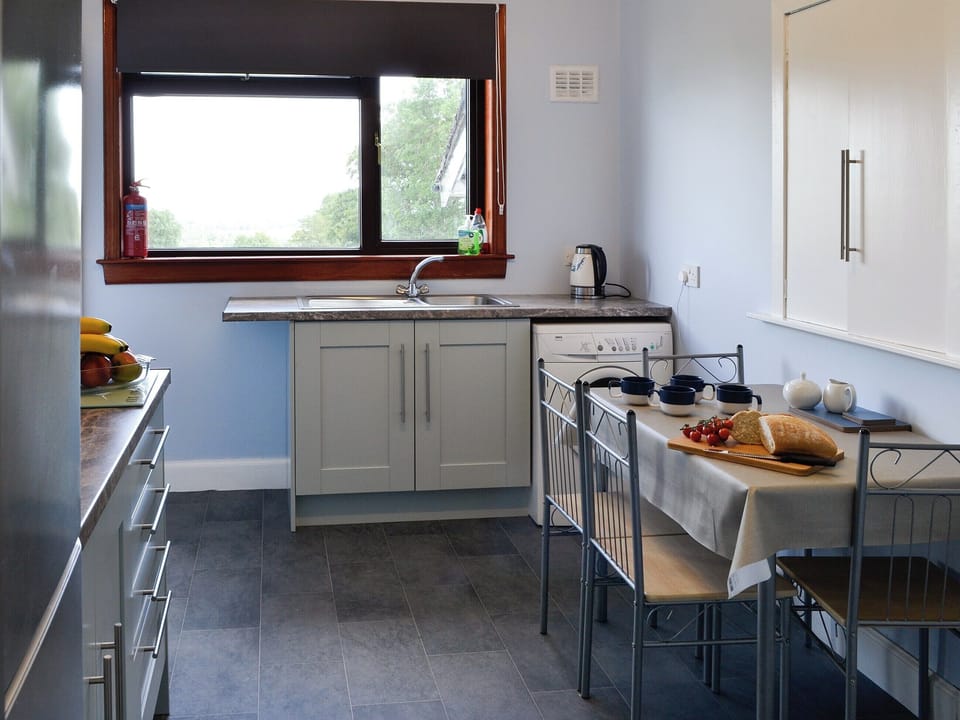 Kitchen with breakfast area | Brae Cottage, Mabie, near Dumfries