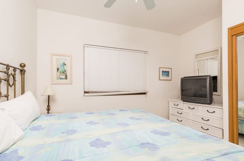 Guest bedroom TV