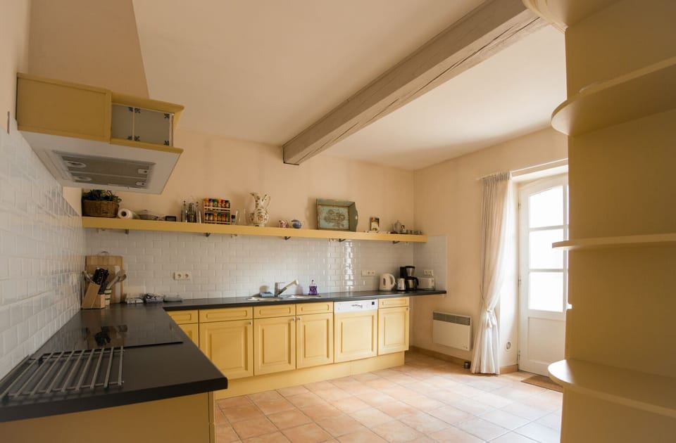 L'OLIVIER country kitchen