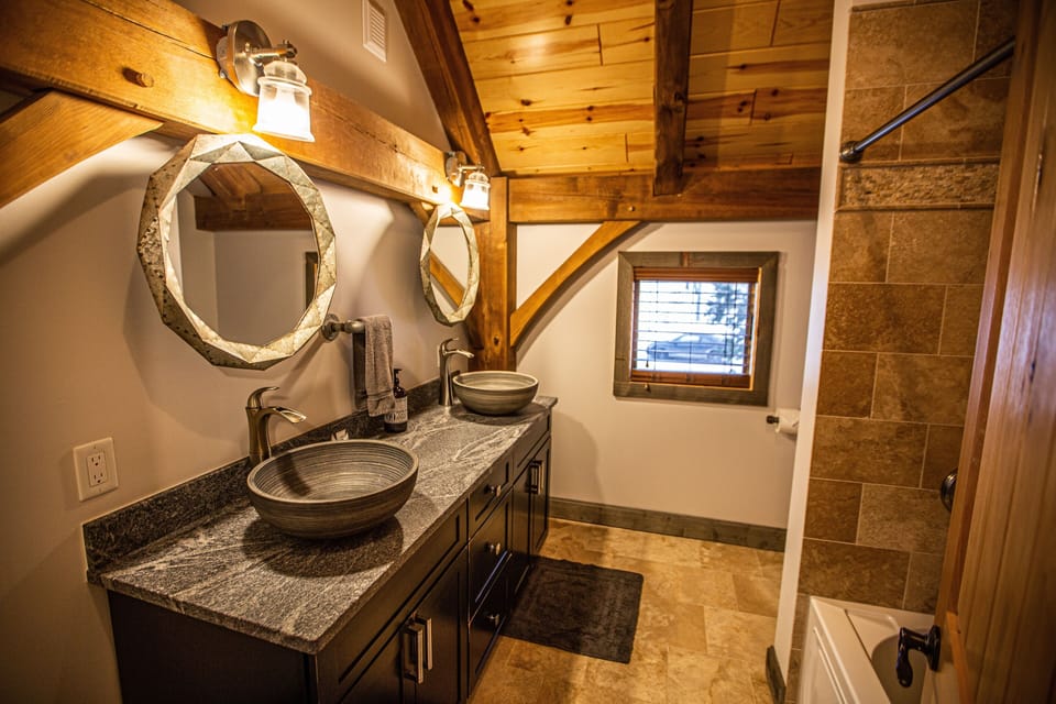 # 4 bedroom private bathroom with double vanities and shower/tub