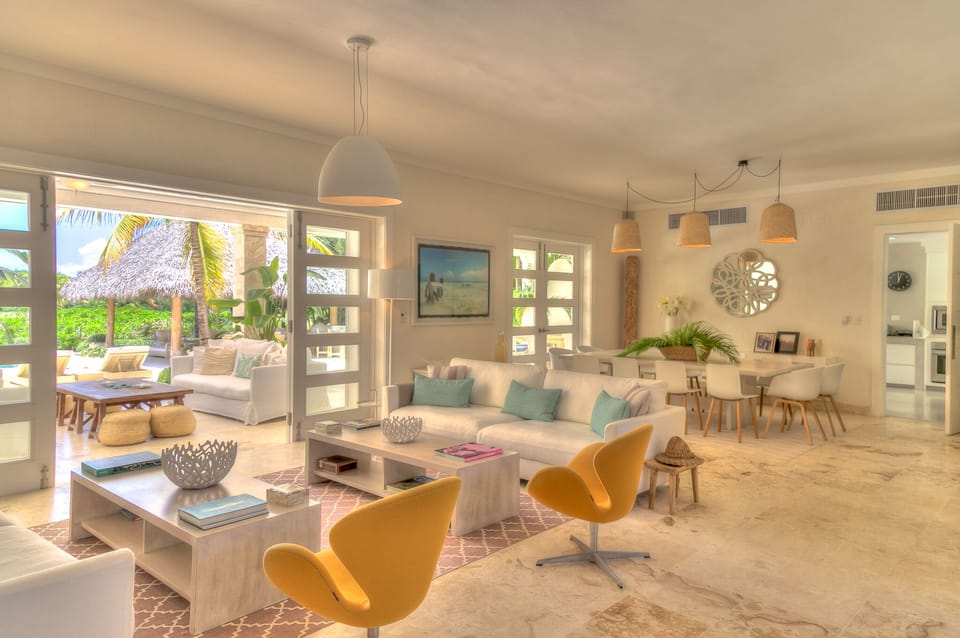 Yellow Bear - Beautiful Villa with Golf views (231)
