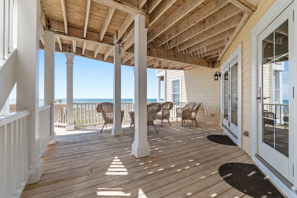 Downstairs deck