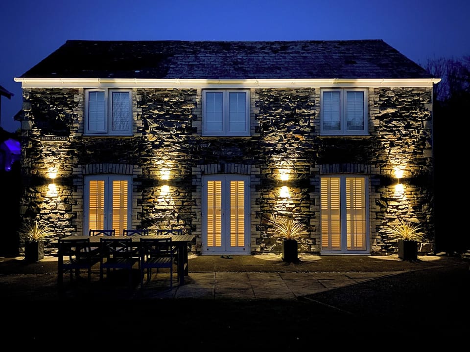 Delightful barn conversion | Barn Cottage, St Mawgan