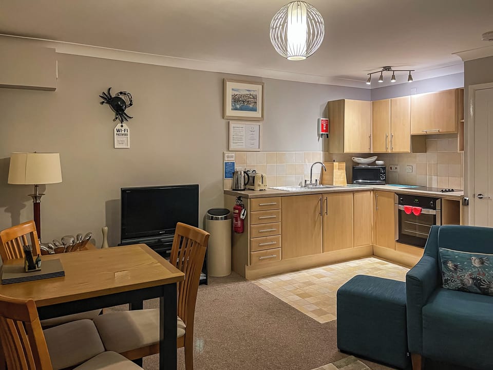 Lovely and relaxing living space | 3 Linden Court - Linden Court, Brixham
