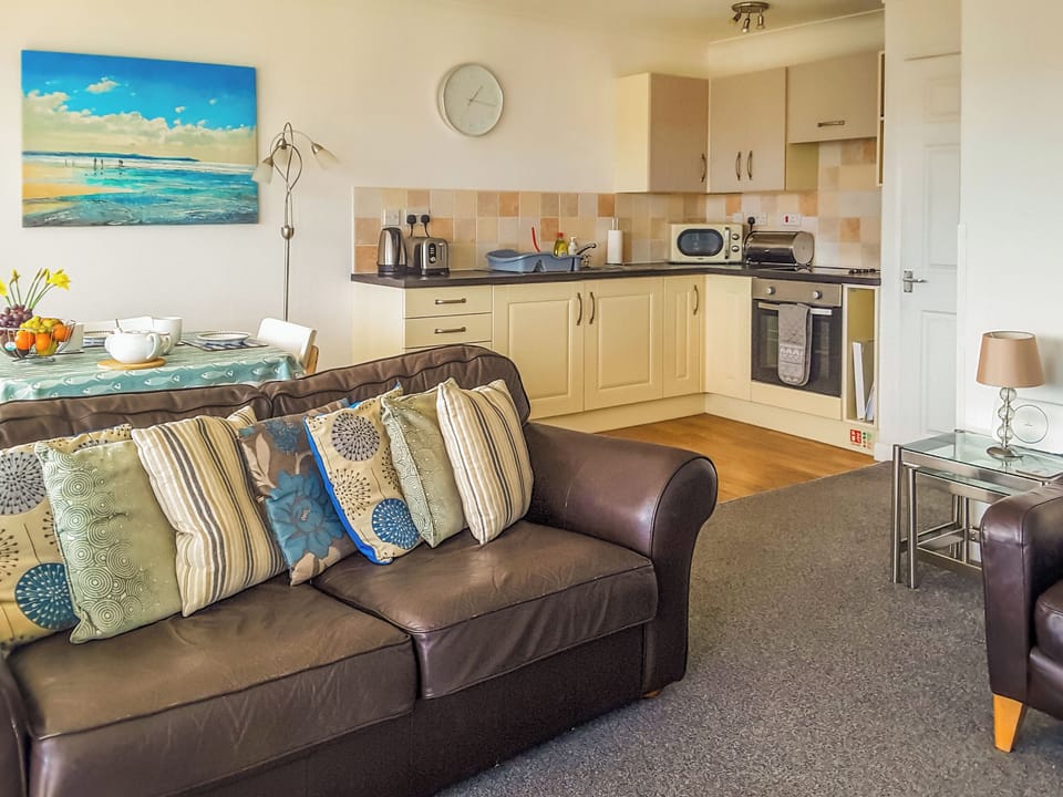 Open plan living space | Turnstone - Linden Court, Brixham