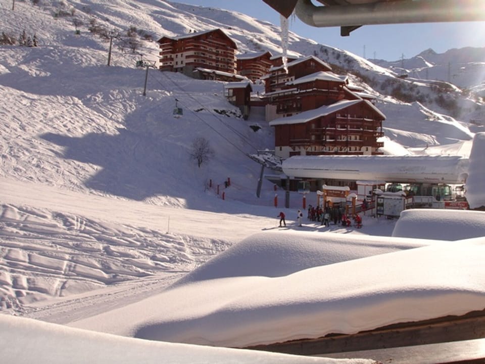Snow and ski sports