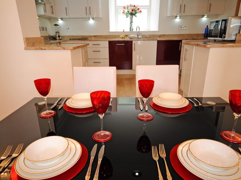 Dining Area | Riviera Apartment, Torquay