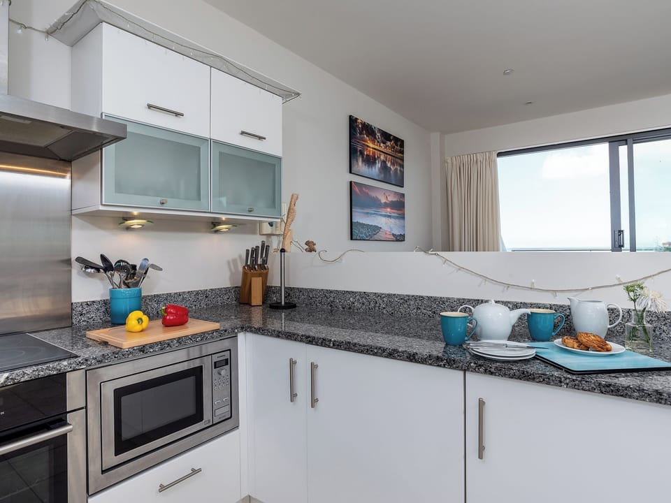 Well equipped kitchen area | Sand Dunes - Nassau Court, Westward Ho!