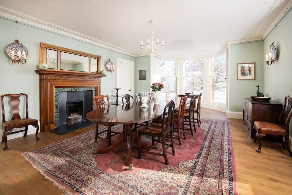 Mossfennan House - dining room